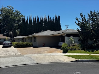 2237 Valencia St N, Santa Ana, CA 92706
