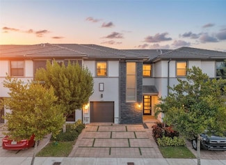 15481 NW 91st Ct, Miami Lakes, FL 33018