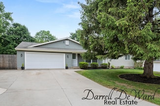 6662 Adaridge Dr SE, Ada, MI 49301