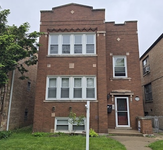 1438 Maple Ave, Berwyn, IL 60402