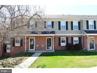 5 Winston Ct, Blue Bell, PA 19422