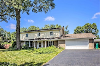 54665 Windingbrook Dr, Mishawaka, IN 46545