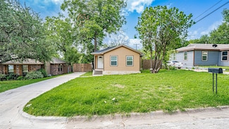 5029 Kessler Rd, River Oaks, TX 76114
