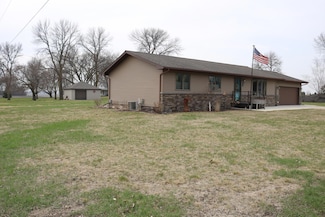 747 110th St, Sherburn, MN 56171