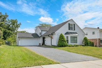 1013 Damico Dr, Chicago Heights, IL 60411