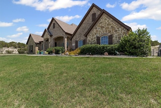 101 Cedar Mountain Dr, Weatherford, TX 76085