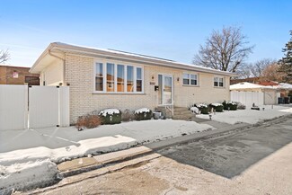 4256 N Nordica Ave, Norridge, IL 60706