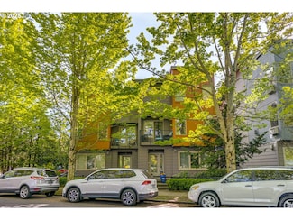 8522 N Central St Unit 171, Portland, OR 97203