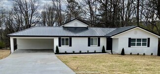 453 Old Grand Center Rd, Chickamauga, GA 30707