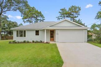 5994 Capitol Dr, Gulf Breeze, FL 32563
