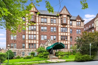 55 Randolph Place Unit 400, South Orange, NJ 07079