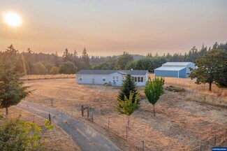 16600 SE Kestrel Heights Rd, Amity, OR 97101