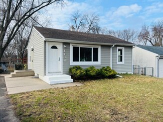 1468 County Road B E, Saint Paul, MN 55109