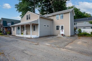 31 Pine Grove Ave, Leominster, MA 01453