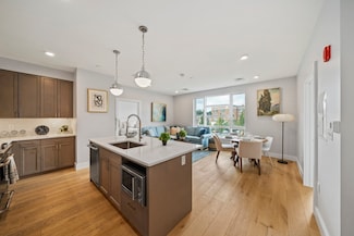 1650 Commonwealth Ave Unit 209, Boston, MA 02135