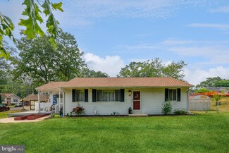 11 Spruce Ln, Clementon, NJ 08021