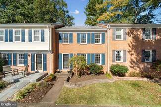 8317 Uxbridge Ct, Springfield, VA 22151