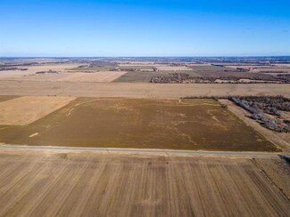 0001 N Rock Rd, Valley Center, KS 67147