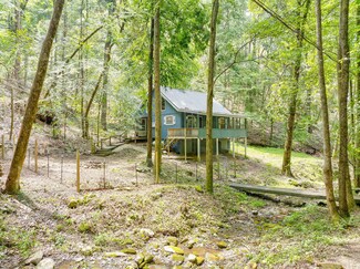 14 Hemlock Ln, Chatsworth, GA 30705