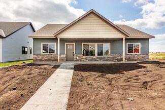 1926 Sandstone Loop S, Sartell, MN 56377