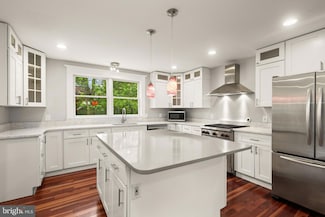 331 E Maple Rd, Linthicum Heights, MD 21090