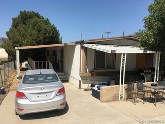 32341 Wildomar Rd, Lake Elsinore, CA 92530