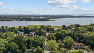 16 Laurel Ln, Warren, RI 02885