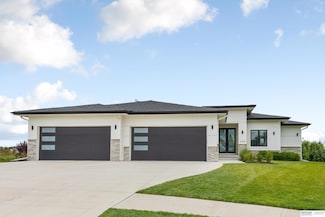2428 S 182nd Cir, Omaha, NE 68130