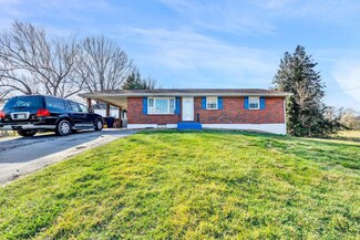 646 36th St NW, Roanoke, VA 24017