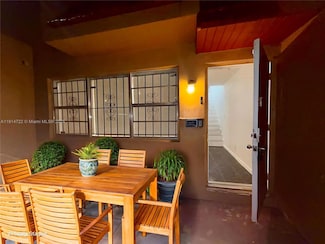 4045 NW 19th St Unit 4045, Lauderhill, FL 33313