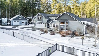 81 E Tower Ln, Union, WA 98592
