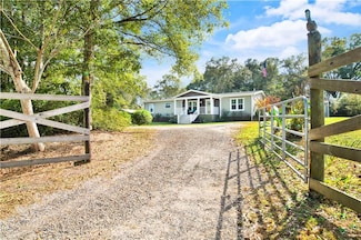26126 Joe Foley Rd, Robertsdale, AL 36567