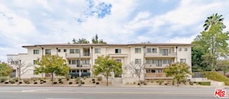 4661 Wilshire Blvd Unit 204, Los Angeles, CA 90010