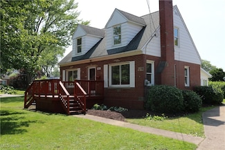 2621 Graham Ave, Akron, OH 44312
