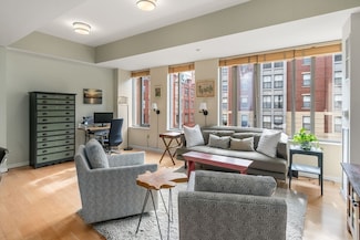 1313 Washington St Unit 310, Boston, MA 02118
