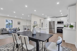 1117 Wake Forest Dr, Toms River, NJ 08753
