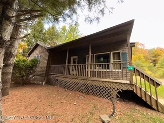 43 Ski Bowl Rd, Hunter, NY 12442
