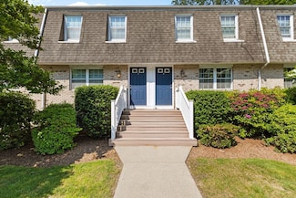 112 Cocasset St Unit 3, Foxboro, MA 02035