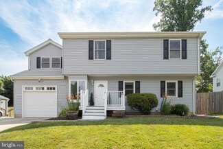 1908 Hillside Dr, Falls Church, VA 22043