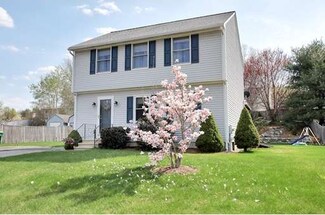 11 Robbins Rd, Ayer, MA 01432