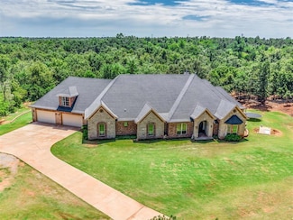 18700 Hickory Hollow Dr, Harrah, OK 73045