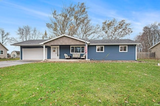 70891 Tecumseh Dr, Nappanee, IN 46550