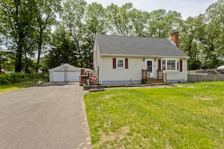309 S Elm St, Windsor Locks, CT 06096