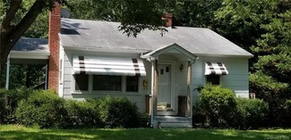 122 Reynolds St, Troy, NC 27371