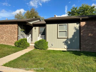 509 N Scott St, Dewitt, MI 48820