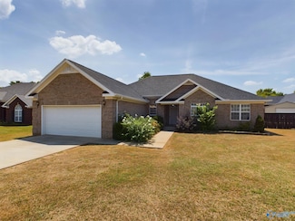 12527 Jesse Ln, Athens, AL 35613