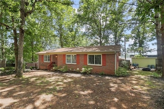 2939 Isaacs Place, Greensboro, NC 27408