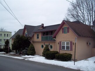 6 Linden St, Manchester, NH 03104