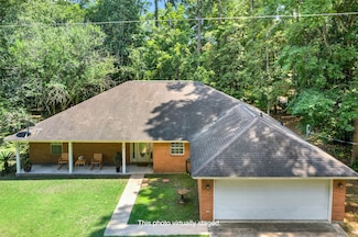 203 Nottingham Dr, Woodville, TX 75979