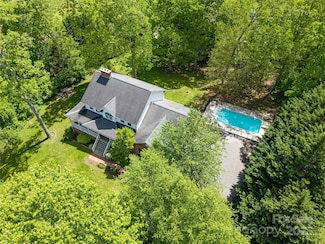 48 Sherry Ln, Leicester, NC 28748